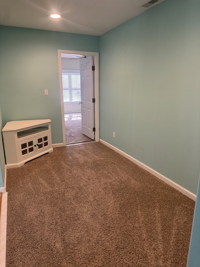 Building Photo - 4155 Captains Corridor