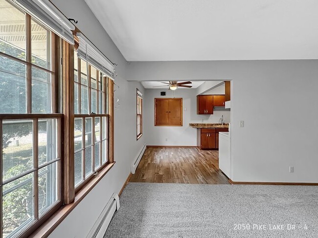 Building Photo - 2050 Pike Lake Dr