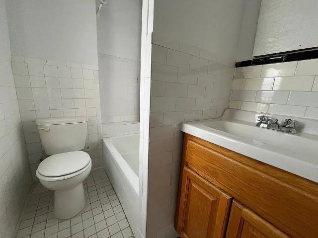 Building Photo - 1 bedroom in New York NY 10040