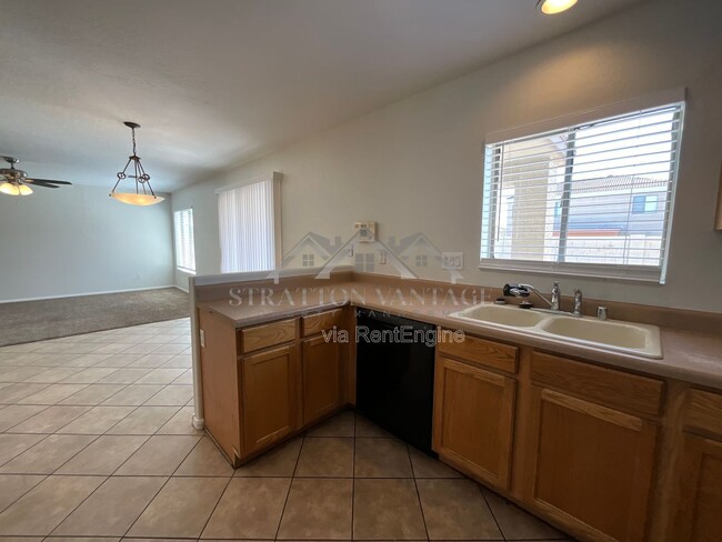 Building Photo - 12405 W Scotts Dr