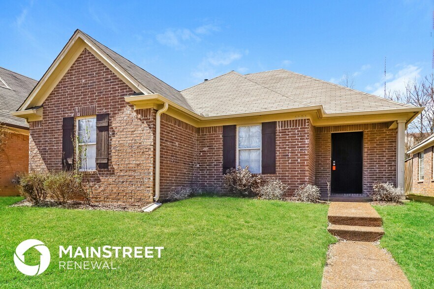 Building Photo - 1021 Crayton Ridge Dr