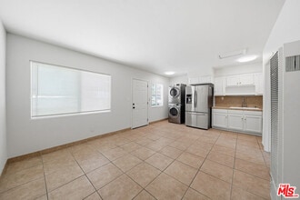 Building Photo - 6133 Orchard Ave