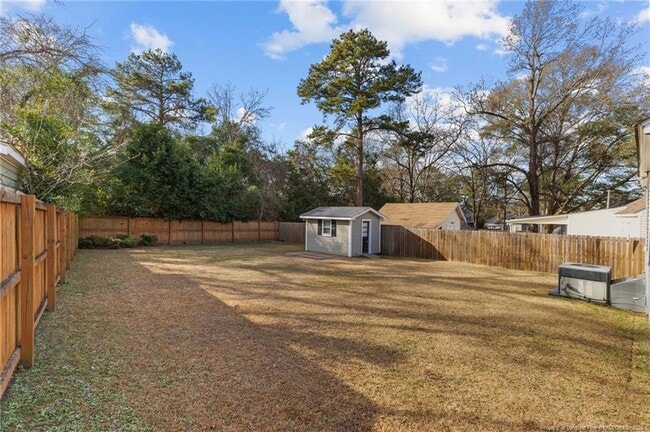 Building Photo - 1001 Anarine Rd