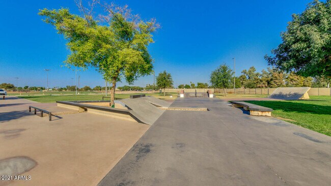 Building Photo - 36071 Seville Dr