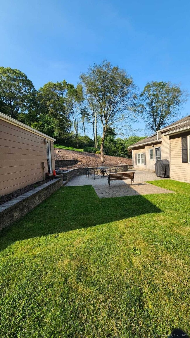 Building Photo - 44 Cedar Hill Rd