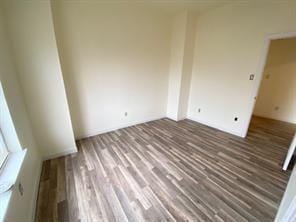 Building Photo - 3149 Riverside Dr