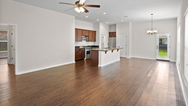 Building Photo - LSU Tigers—Your Off-Campus Spot is Here!