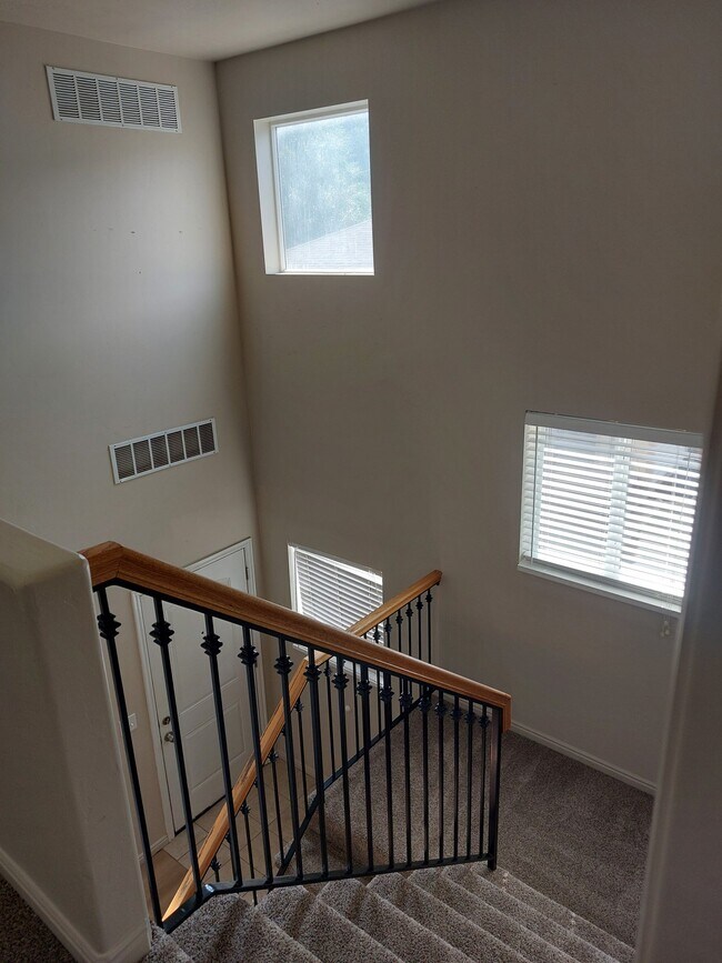 Building Photo - 2632 S 8800 W