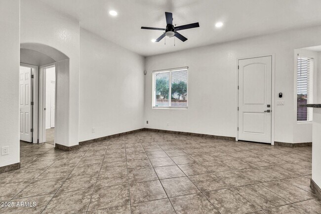 Building Photo - 9379 E Windrose Dr