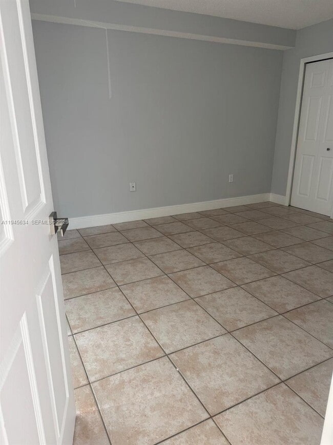 Building Photo - 11780 SW 18th St