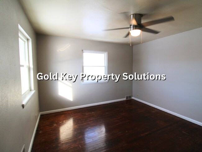 Building Photo - 2903 1/2-2418-2412 Central Ave