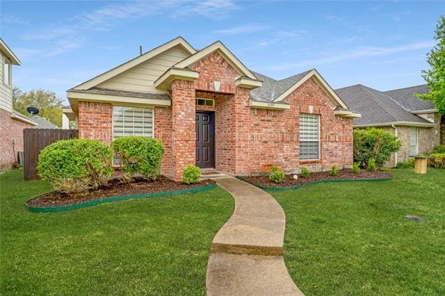 Building Photo - 2509 N Brook Dr
