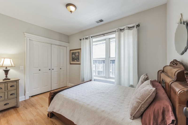 Building Photo - 2033 W Jarvis Ave