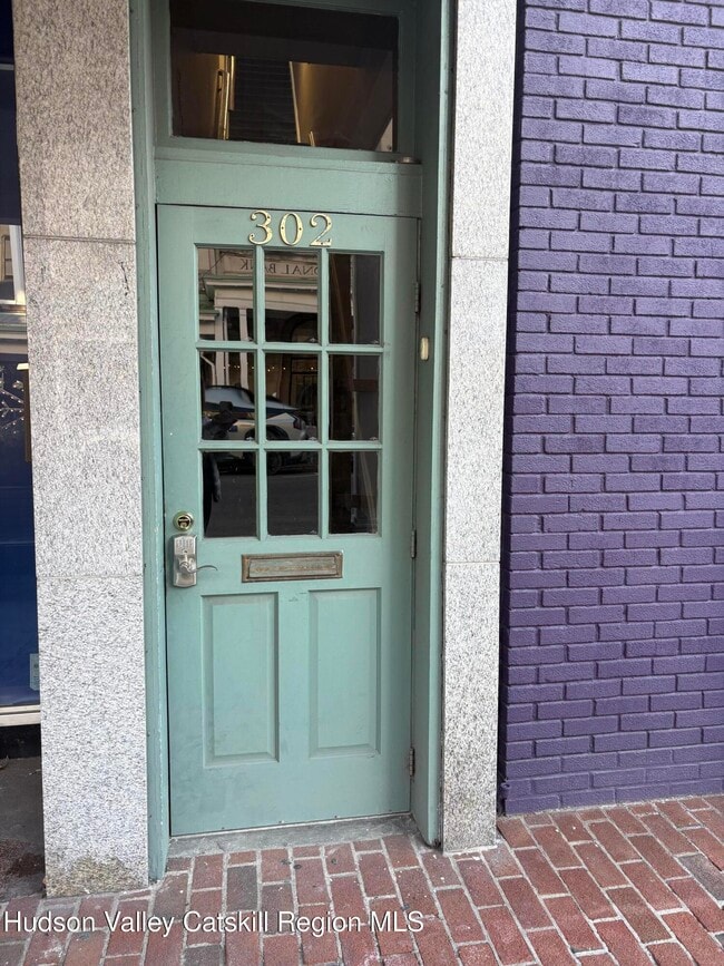 Building Photo - 302 Wall St