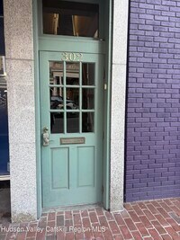 Building Photo - 302 Wall St