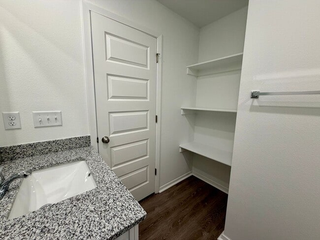 Building Photo - 8826 Preston Wood Dr