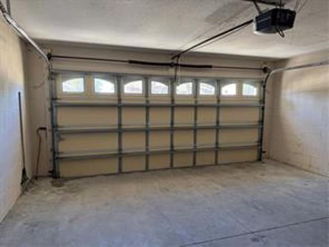 Building Photo - College Park - Clermont