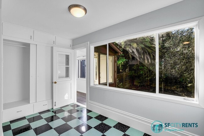 Building Photo - Castro: Single Family Home in the Heart of the Castro w/ Yard & Garage