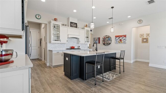 Building Photo - 2044 Flora Pass Pl