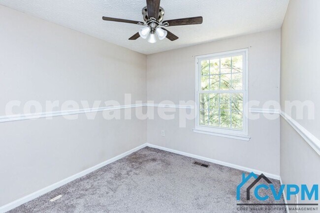 Building Photo - 1406 Point O Woods Ct