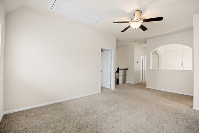 Building Photo - 16726 Sycamore Bend Dr