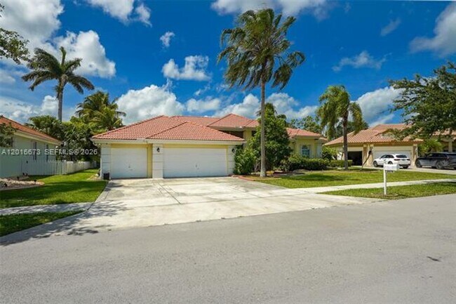 Building Photo - 2575 Muirfield Terrace