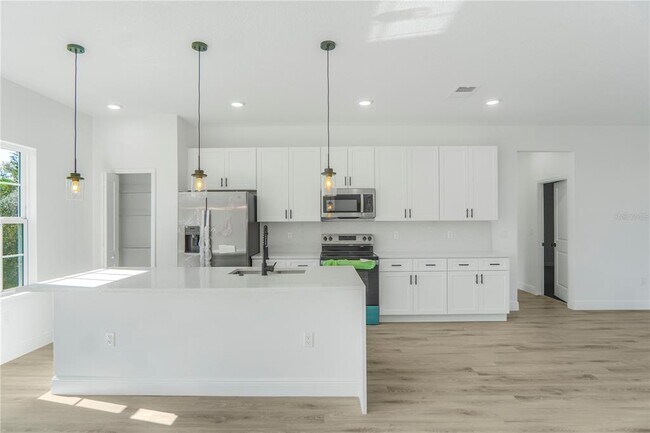 Building Photo - 2632 SW 162nd Street Rd
