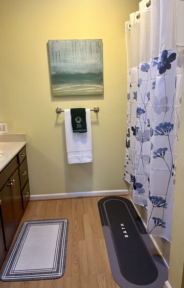 Building Photo - 861 Ogrady Dr