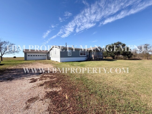 Building Photo - 1054 Cosby Rd