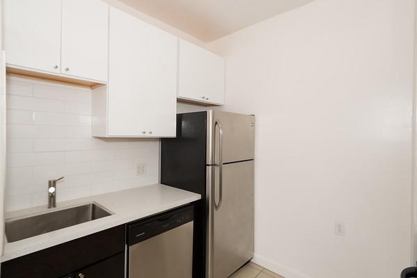 Building Photo - 1 bedroom in San Francisco CA 94122