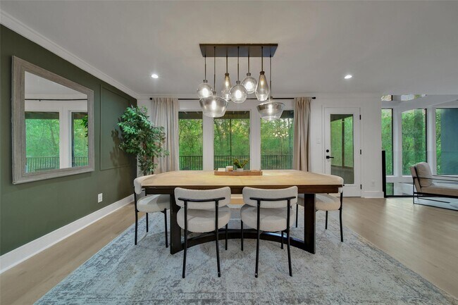 Building Photo - 140 S Timber Top Dr