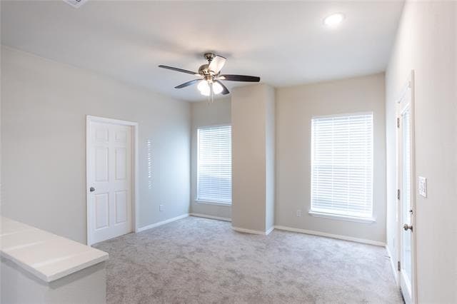 Building Photo - 4522 Reiger Ave