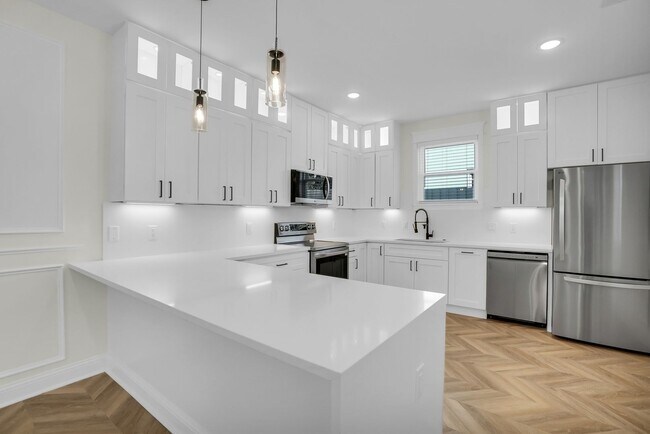 Building Photo - East Duffy Street