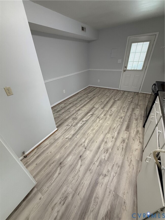 Building Photo - 10424 Ridgerun Rd