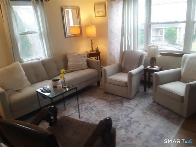 Building Photo - 28 Massachusetts Ave