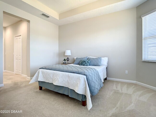 Building Photo - 321 Compass Rose Dr