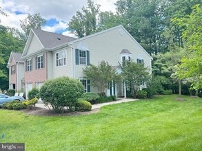 Building Photo - 101 Waldorf Dr