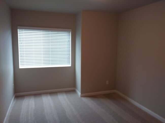 Building Photo - 8817 Jayden Ln NE