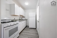 Building Photo - 1Bed/1Bath House at 32nd St/Thomas! Ready for Immediate Move-In! -- NO HOA!