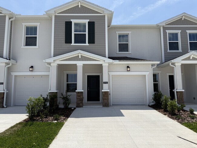 Building Photo - 2945 Prosperity Wy