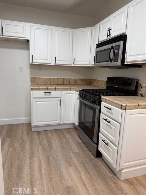 Building Photo - 17724 Los Alimos St