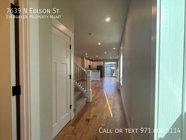 Building Photo - 7639 N Edison St