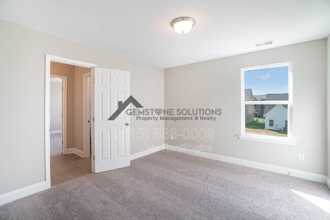 Building Photo - 108 Santa Rosa Dr