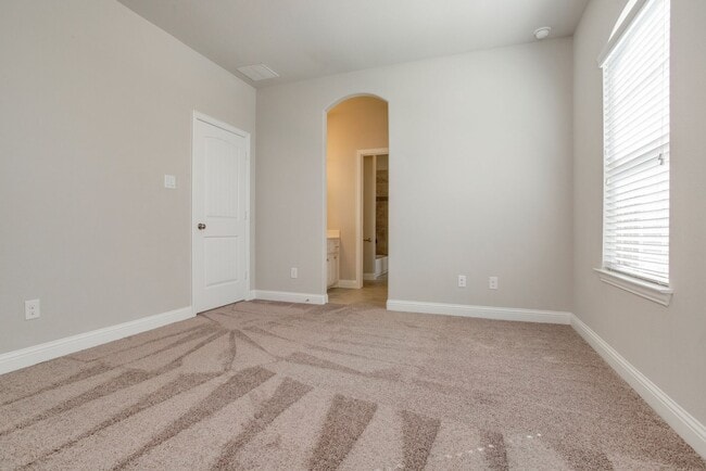 Building Photo - 1300 Mustang Brook Ln