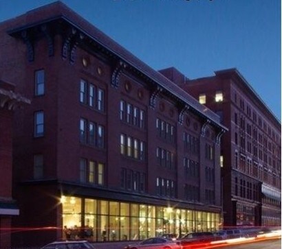 Primary Photo - Sears Building Lofts