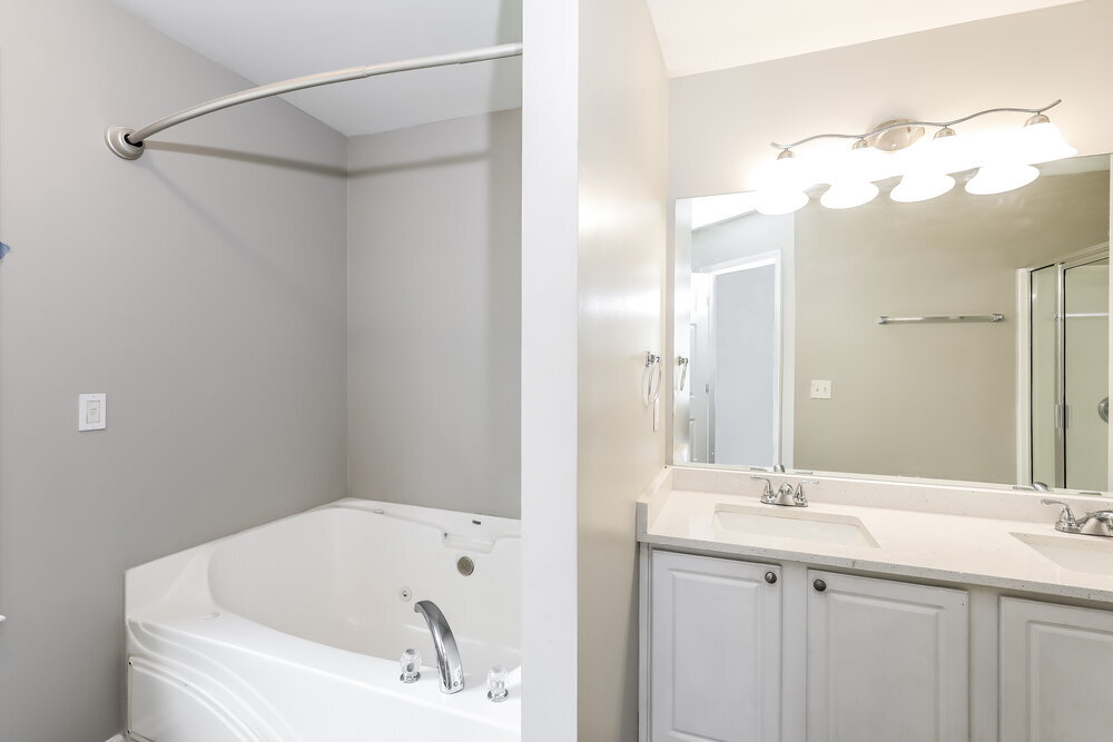 Building Photo - 4358 Savannah Dr