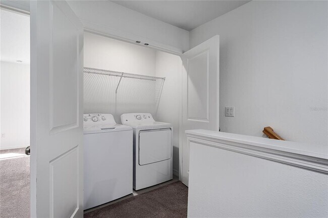 Building Photo - 6345 Willowside St