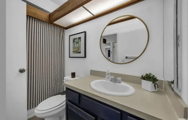 Bathroom - 6881 S Countrywoods Cir