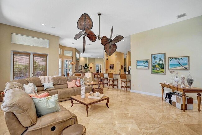 Building Photo - 14985 SW 38th St