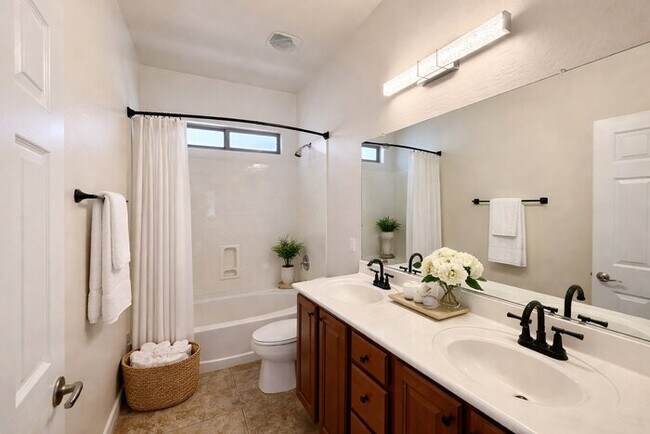 Building Photo - 17564 W Verdin Rd